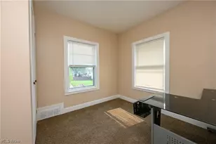 3010 9th St SW, Canton, OH 44710 - Photo 7