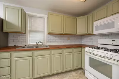 3010 9th Street SW, Canton, OH 44710 - Photo 7