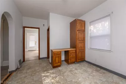 3010 9th Street SW, Canton, OH 44710 - Photo 9