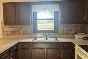 2370 Oak Trace St, Youngstown, OH 44515 - Photo 13