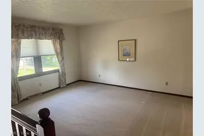2370 Oak Trace Street, Youngstown, OH 44515 - Photo 17