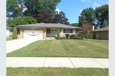979 E Decker Drive, Green Hills, OH 44131 - Photo 5
