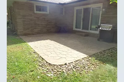 979 E Decker Drive, Green Hills, OH 44131 - Photo 3