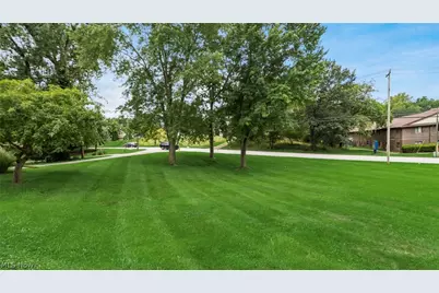 1224 Marwood Drive, Zanesville, OH 43701 - Photo 45