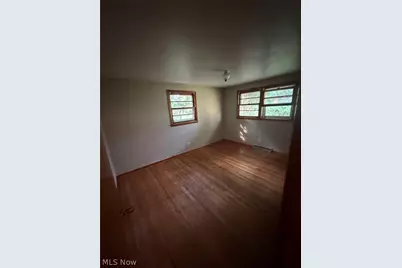 2439 Broadway Avenue NE, East Canton, OH 44730 - Photo 23