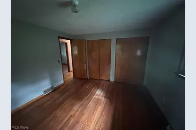 2439 Broadway Avenue NE, East Canton, OH 44730 - Photo 21