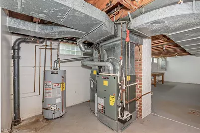1987 Burlington Road, Akron, OH 44313 - Photo 41