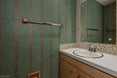 1987 Burlington Road, Akron, OH 44313 - Photo 23