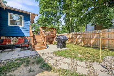 825 Valley Drive, Amherst, OH 44001 - Photo 33
