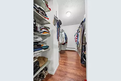 825 Valley Drive, Amherst, OH 44001 - Photo 17