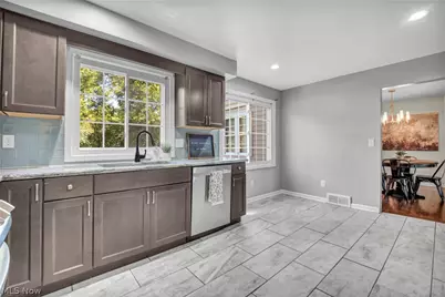 3311 Van Aken Boulevard, Huber Heights, OH 44120 - Photo 5