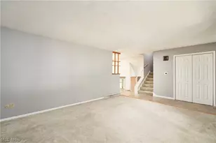 792 Jolson Ave, Akron, OH 44319 - Photo 5