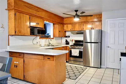 3045 Paradise Avenue, Canfield, OH 44406 - Photo 13
