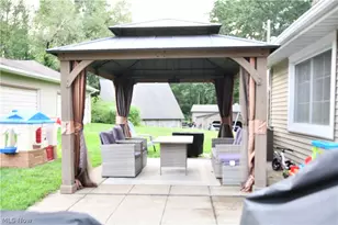 3045 Paradise Ave, Canfield, OH 44406 - Photo 43