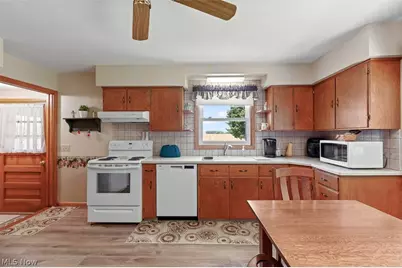 13317 Back Massillon Road, Orrville, OH 44667 - Photo 9