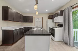 6663 Ross Rd, Madison, OH 44057 - Photo 9