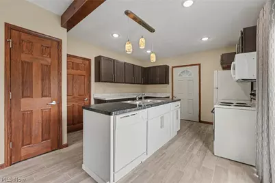 6663 Ross Road, Madison, OH 44057 - Photo 7