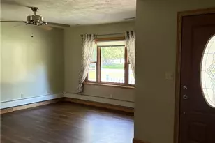 6215 Robinhood Ln, Ashtabula, OH 44004 - Photo 5