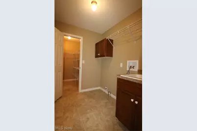 18 Falcon Crest Drive #A, Norwalk, OH 44857 - Photo 21