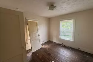 1958 4th St NE, Canton, OH 44704 - Photo 15