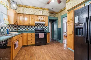 637 Franklin Ave, Salem, OH 44460 - Photo 11