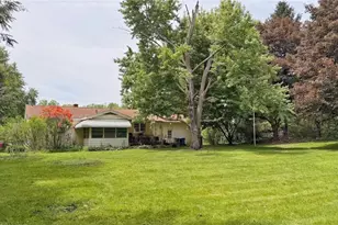 1185 Greensburg Rd, Uniontown, OH 44685 - Photo 3