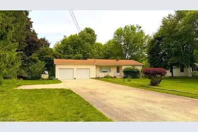 1185 Greensburg Road, Uniontown, OH 44685 - Photo 1