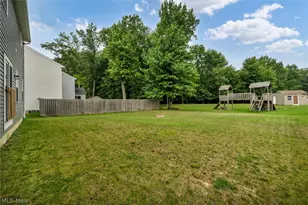 4660 Erhart Dr, Lorain, OH 44053 - Photo 7