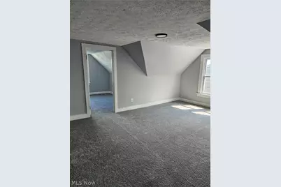 13318 Durkee Avenue, Loveland, OH 44105 - Photo 15