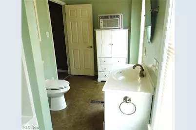 359 Fulton Street, Conneaut, OH 44030 - Photo 15