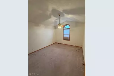1437 Waters Edge Drive, Akron, OH 44313 - Photo 15