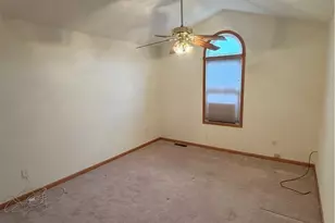 1437 Waters Edge Dr, Akron, OH 44313 - Photo 15