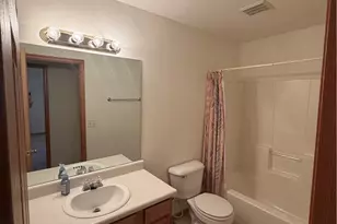 1437 Waters Edge Dr, Akron, OH 44313 - Photo 17