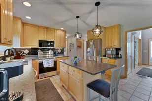 4200 W Candy Apple Ct, New Middletown, OH 44442 - Photo 5