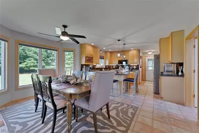 4200 W Candy Apple Court, New Middletown, OH 44442 - Photo 11