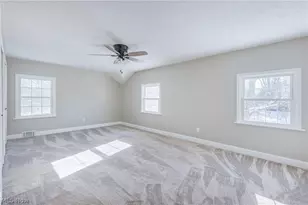 19013 Chagrin Blvd, Huber Heights, OH 44122 - Photo 17