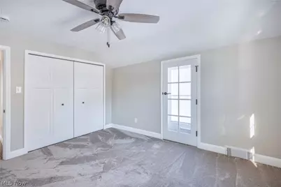 19013 Chagrin Boulevard, Huber Heights, OH 44122 - Photo 21