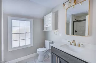 19013 Chagrin Blvd, Huber Heights, OH 44122 - Photo 21