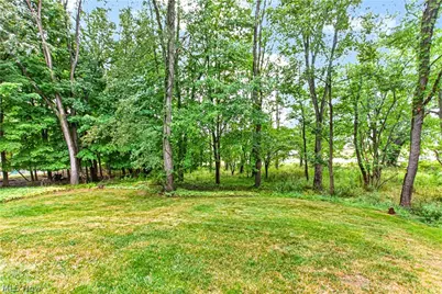 213 Crestland Avenue NW, North Canton, OH 44720 - Photo 45