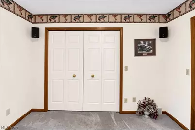 213 Crestland Avenue NW, North Canton, OH 44720 - Photo 25