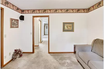 213 Crestland Avenue NW, North Canton, OH 44720 - Photo 27