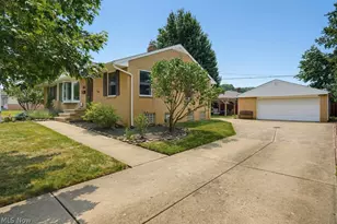 842 Bayridge Blvd, Willowick, OH 44095 - Photo 3