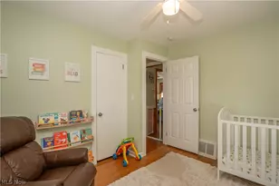 1041 Orchard Ave NE, North Canton, OH 44720 - Photo 17