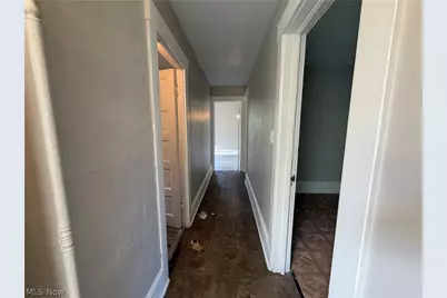 945 E 149th Street, Loveland, OH 44110 - Photo 7