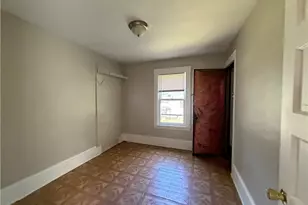 945 E 149th St, Loveland, OH 44110 - Photo 11