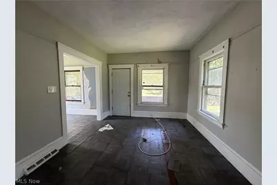 945 E 149th Street, Loveland, OH 44110 - Photo 5