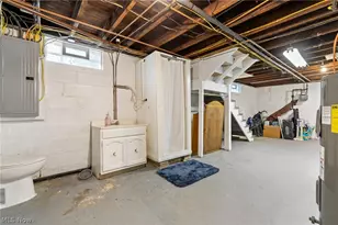 734 Tuscarawas Ave NW, New Philadelphia, OH 44663 - Photo 27