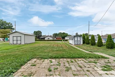 734 Tuscarawas Avenue NW, New Philadelphia, OH 44663 - Photo 31