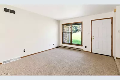 346 Greentree Place, Lisbon, OH 44432 - Photo 3