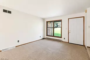 346 Green Tree Pl, Lisbon, OH 44432 - Photo 3
